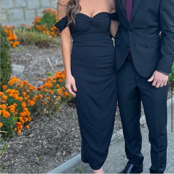 Abercrombie & Fitch Off The Shoulder Ruched Midi Dress Black Size Medium - Picture 3 of 16